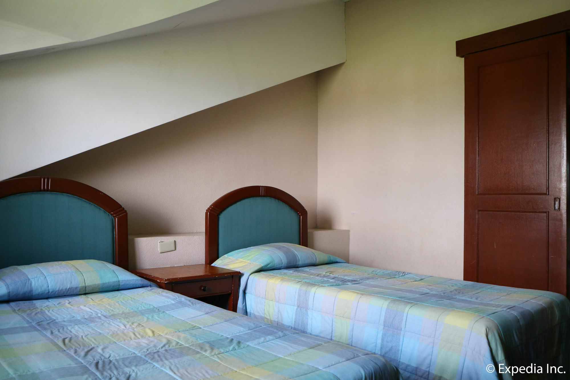 Sunrise Holiday Mansion Tagaytay City Esterno foto